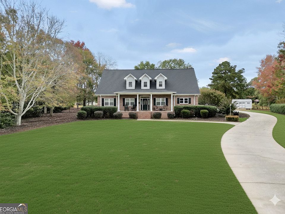 1st image of 185 Red Maple Dr