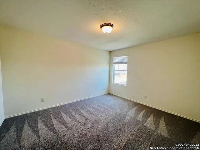 8907 Colony Mdw — Photo 26