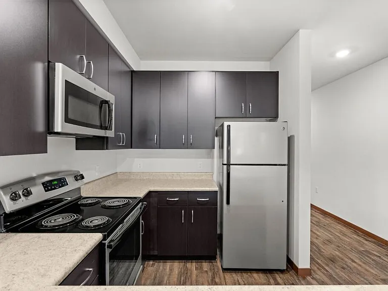 Latitude 47 — Photo 15
