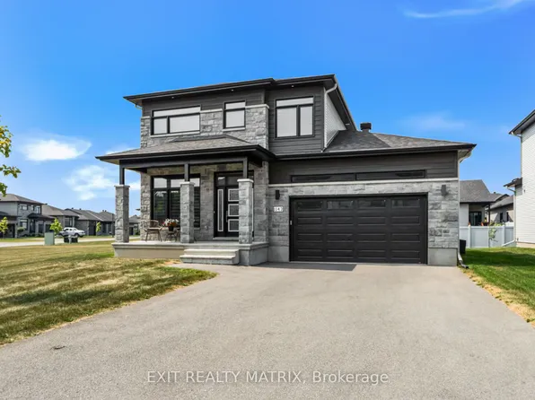 1143 Avignon St, Russell, ON K0A 1W0