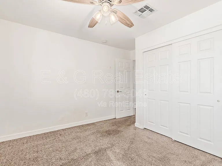 1809 E Concorda Dr — Photo 16