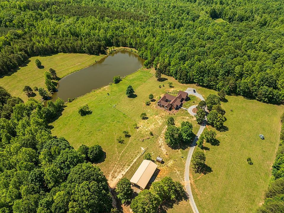 1st image of 1116 Runaway Rd