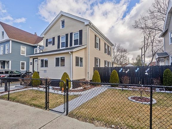 3rd image of 15 Florida St