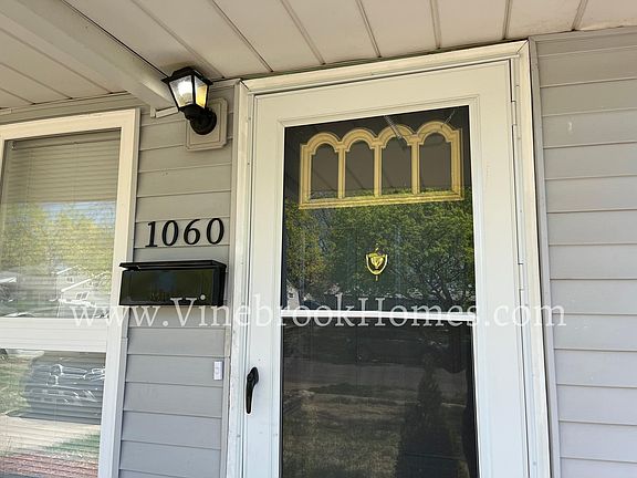 3rd image of 1060 Ermanda Dr