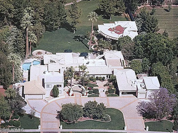 94 Biltmore Estates Drive, Phoenix, AZ 85016