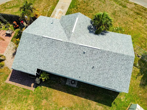1985 SE Avanti Circle, Port St Lucie, FL 34952