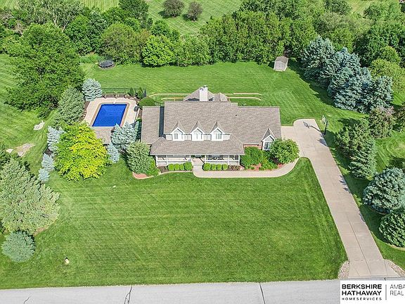 5th image of 9575 Chutney Dr