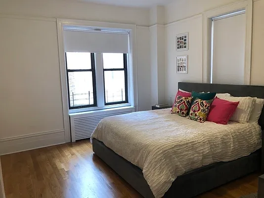 Rented by Rachel Realty | media 10