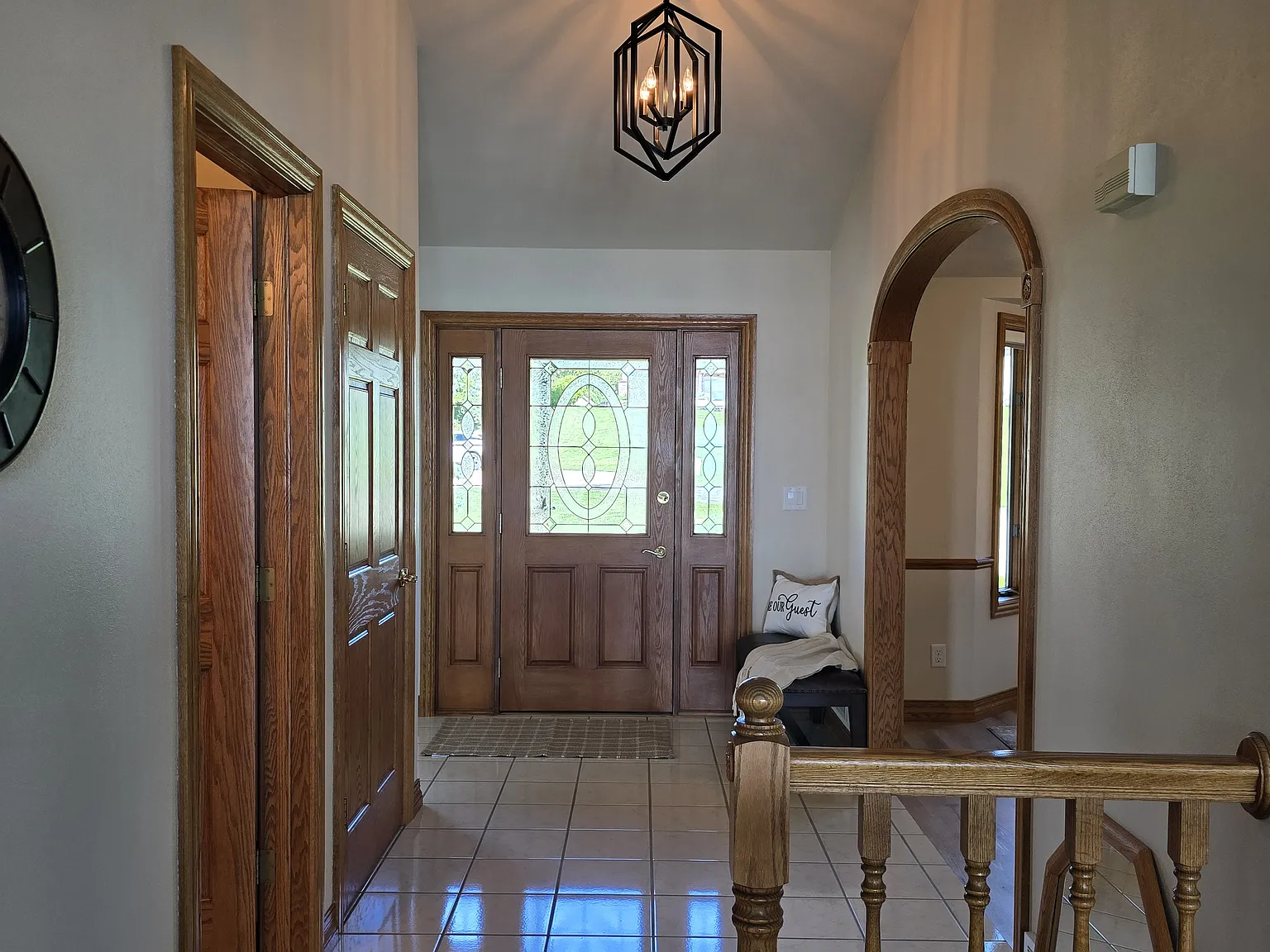 3 bed, 2.5 bath, 3501 sqft, $7,200 — Photo 4