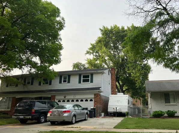 32509 Scone St, Livonia, MI 48154