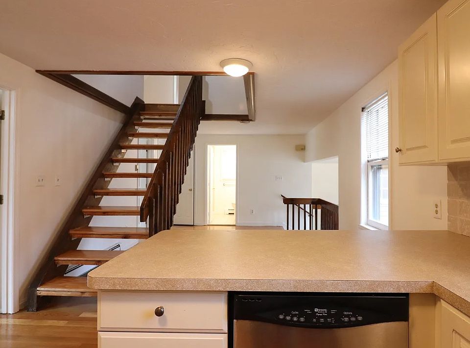 1st image of 18 Eliot St #B