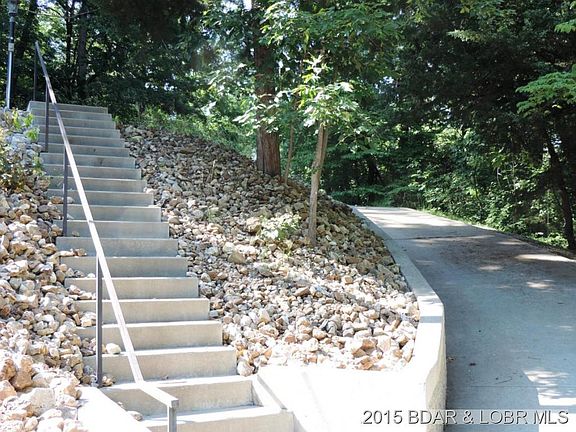 3rd image of 127 Quail Cir
