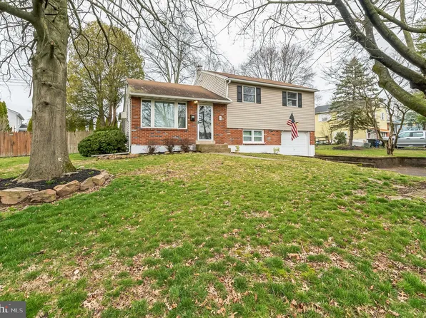 6 Nanlyn Ave, Sellersville, PA 18960