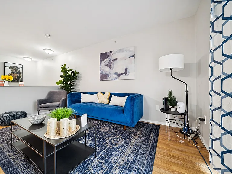 ReNew Bayshore Townhomes — Photo 18