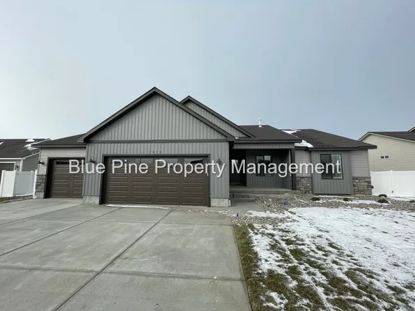 7012 Crispin Dr, Idaho Falls, ID 83402