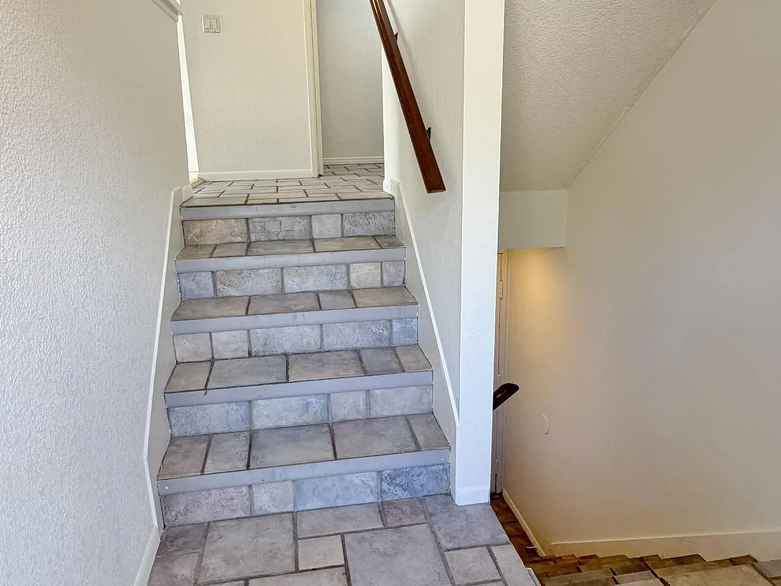 2 bed, 2.5 bath, 1341 sqft, $3,350 — Photo 4