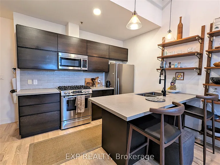 152 Annette St #206 — Photo 12