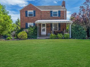 5363 Greenridge Dr, Pittsburgh, PA 15236