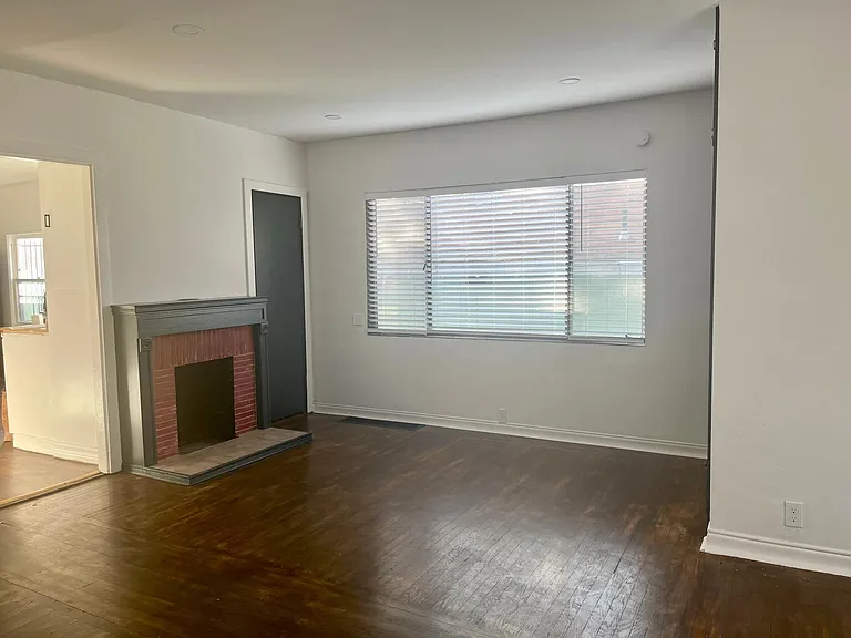 4525 San Carlos Ave — Photo 12