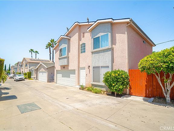 2nd image of 12120 Terra Bella St