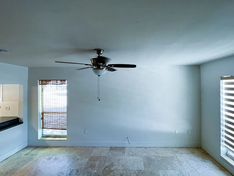 2900 Bird Ave — Photo 52