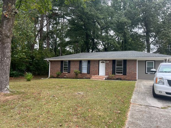679 Winchester Ln UNIT B