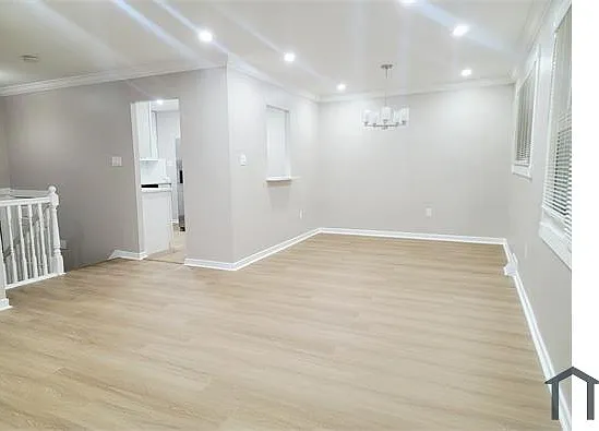 1025 Kingsbury Rd — Photo 10