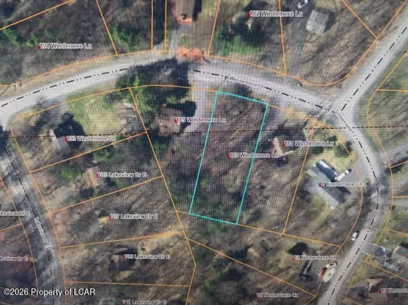 1904 Windemere Ln, Lake Ariel, PA 18436