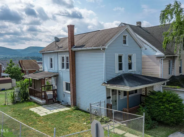 524 N 9th Ave, Altoona, PA 16601