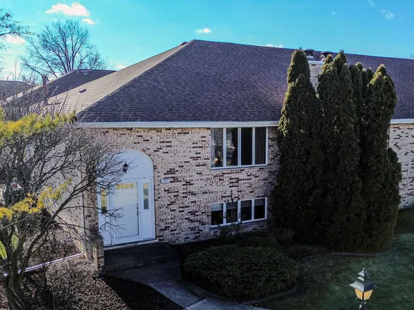 7221 W 153rd Pl, Orland Park, IL 60462