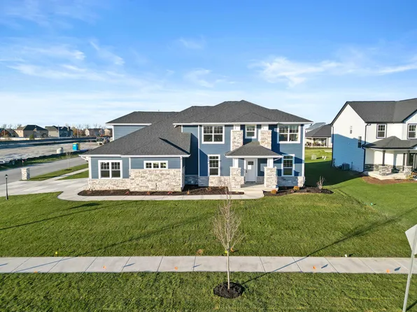 443 Megan Way, Munster, IN 46321