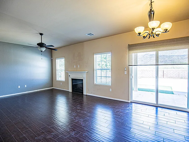 1501 Galway Dr — Photo 21