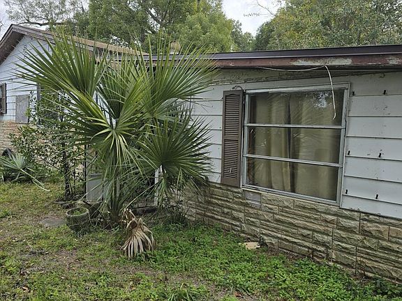 3rd image of 4528 Horne Ave
