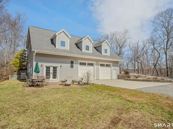 5 Rosewood Lane, Essex, CT 06442