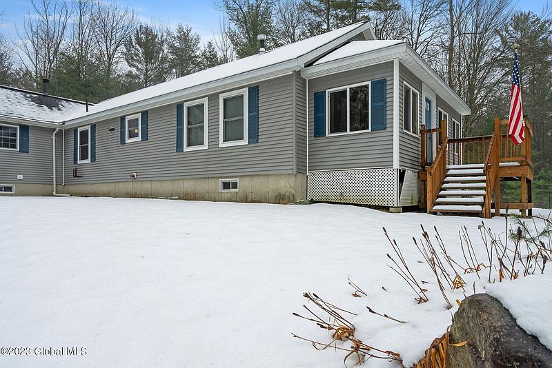 3rd image of 200 Stock Farm Road