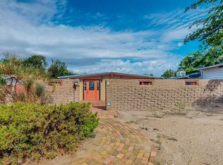 1141 Glorieta St NE, Albuquerque, NM 87112