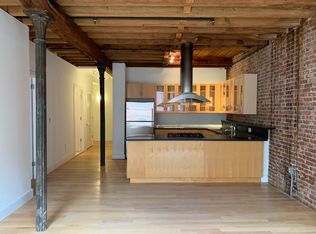 220 Front St APT 3C, New York, NY 10038