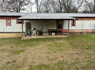 47 Hackett St, Ringgold, GA 30736