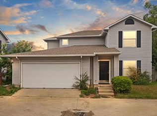 714 Jalisco Plz, Dallas, TX 75211