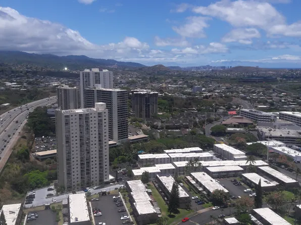 98-288 Kaonohi St APT 3305, Aiea, HI 96701