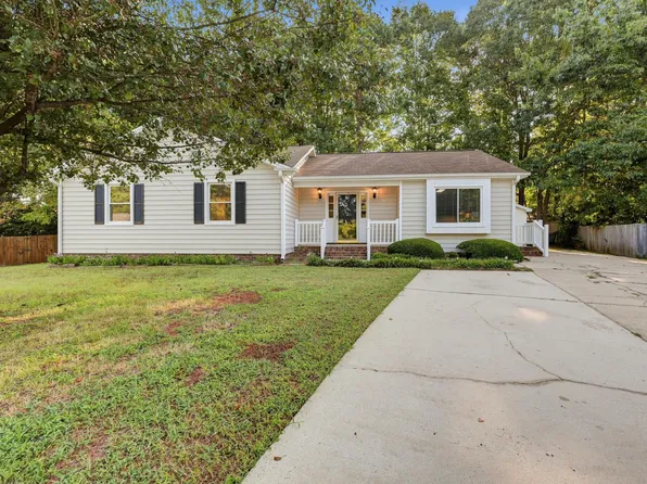 2600 Valley Woods Ct, Raleigh, NC 27613