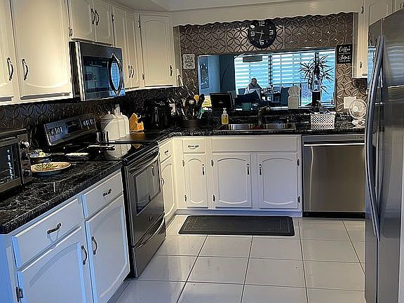 2nd image of 7729 Eureka Dr