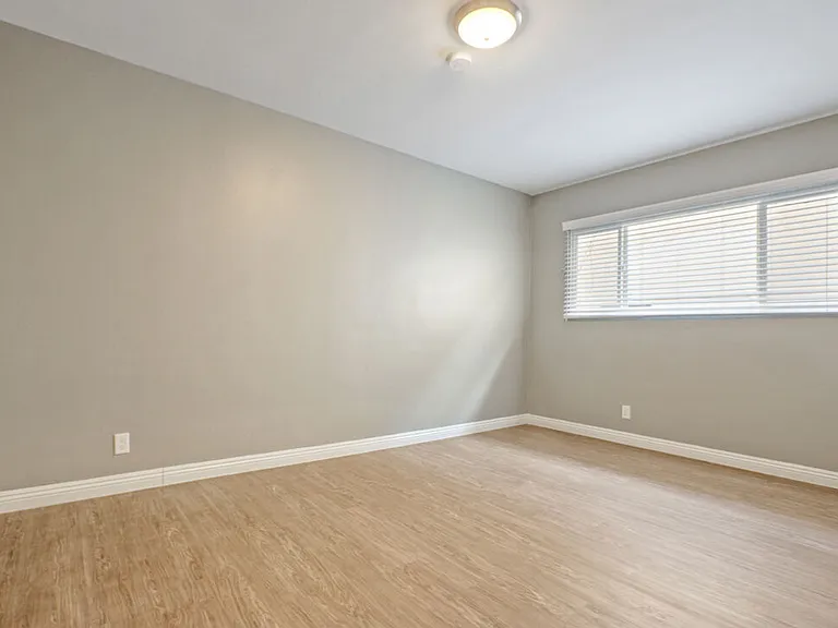 4030 Gelber Pl — Photo 5