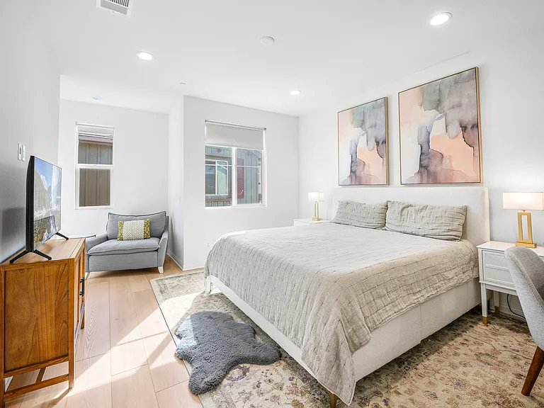 2612 Babaco St — Photo 18