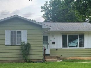 634 Adams St, Lapeer, MI 48446