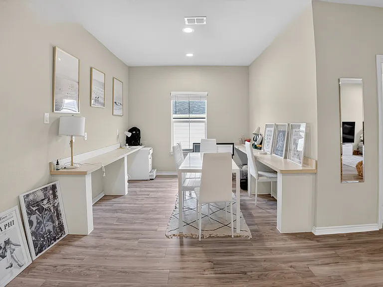 3136 Merida Ave — Photo 33