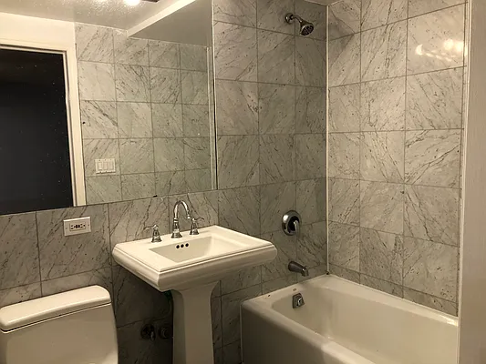 Rented by Friedman Roth Realty | media 20