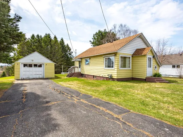 220 Lilac St, Iron River, MI 49935