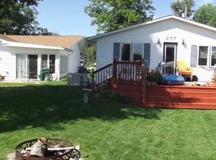 277 Lakeside Dr, Quincy, MI 49082