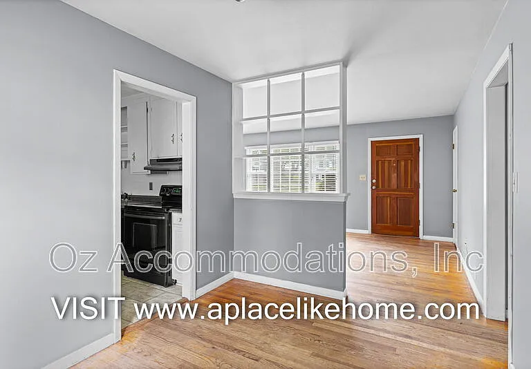 8810 Benson St — Photo 10